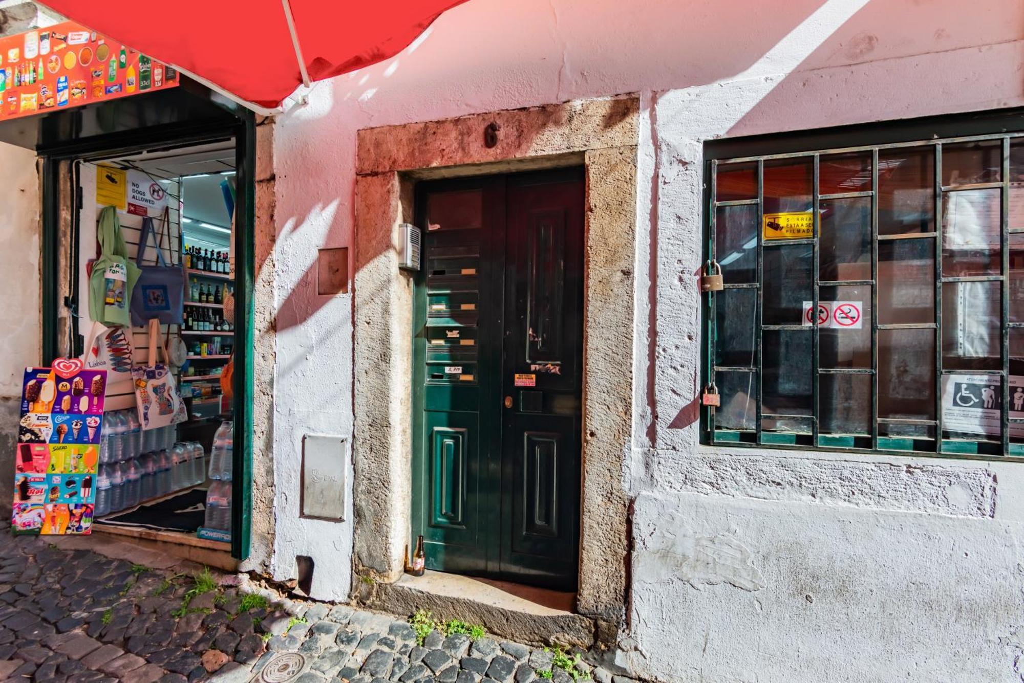Alfama Cozy Apartments Lisbon Bagian luar foto